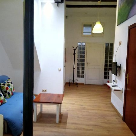 027 Caterina Look Derecha Apartment Barcelona Bagian luar foto